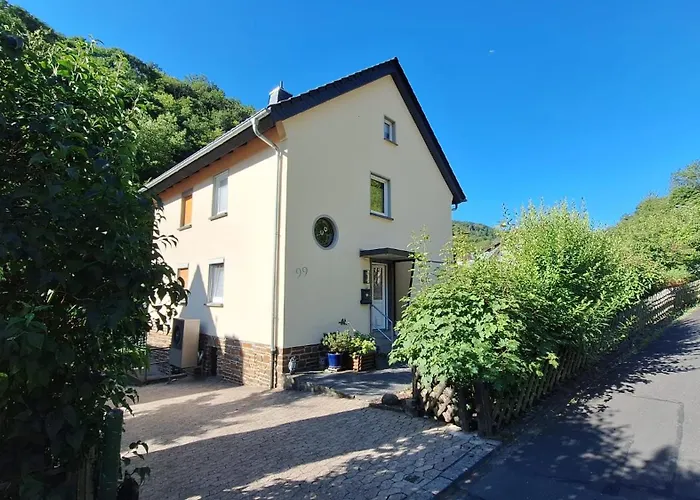 Bachgefluester Appartement *